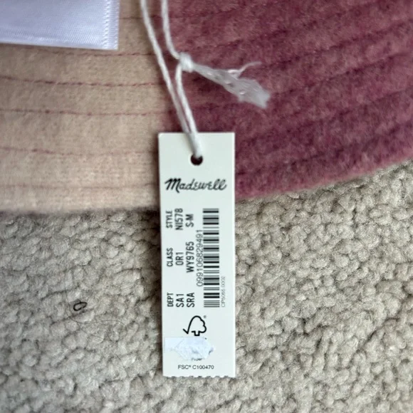 Beautiful MADEWELL Bucket Hat Size S/M!💕💕💕💕💕 - Picture 5 of 7